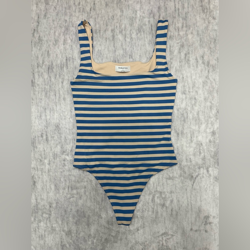 Aritzia Babaton Contour Square Neck Bodysuit